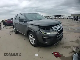 2018 Ford Explorer XLT z VIN 1FM5K7D87JGC32723, wystawiony jako Copart lot #51791465 z przebiegiem 121 053 mil mil oraz Szkoda całkowita • Salvage title. Historia ofert i sprzedaży dostępna na DreamBid. Obrazek 12.