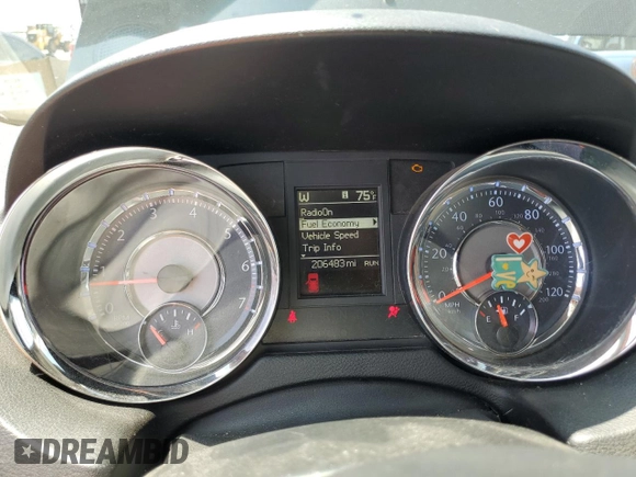 2015 Chrysler Town & Country Touring with VIN 2C4RC1BG6FR534200, listed as a Copart auction lot 55086895 with 206,483 mi miles and Salvage Title. Bid and sale history available at DreamBid. Image 9.