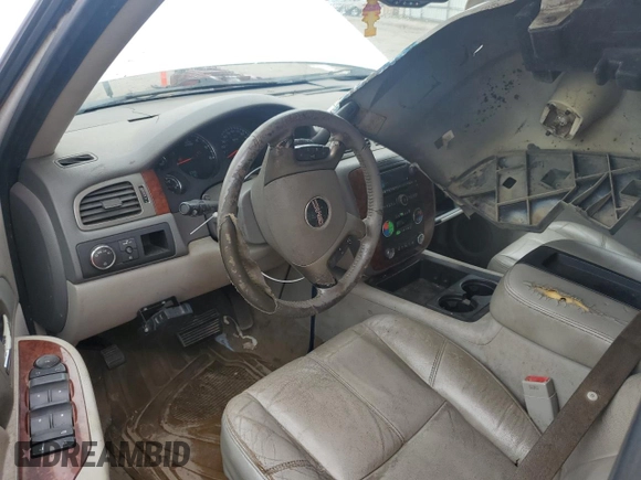2009 GMC Yukon SLT w/4SA with VIN 1GKFC33J59R178362, listed as a Copart auction lot 69698034 with 321,104 mi miles and Salvage Title. Bid and sale history available at carsss.com. Image 8.