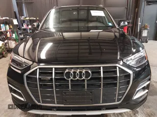 2024 Audi Q5 Premium with VIN WA1ABAFY0R2064293, listed as a IAAI auction lot 41084226 with 5,701 mi miles and . Bid and sale history available at DreamBid. Image 12.