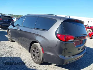 2020 Chrysler Pacifica Touring with VIN 2C4RC1FG1LR245764, listed as a IAAI auction lot 40646472 with 86,119 mi miles and . Bid and sale history available at DreamBid. Image 3.