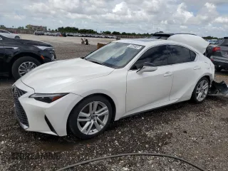 2023 Lexus IS 300 with VIN JTHCA1D25P5124322, listed as a Copart auction lot 60433745 with 33,114 mi miles and Clean title. Bid and sale history available at DreamBid. Image 1.