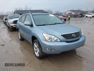 2005 Lexus RX 330 with VIN 2T2HA31U15C067735, listed as a IAAI auction lot 41660583 with 135,787 mi miles. Bid and sale history available at carsss.com. Image 1.