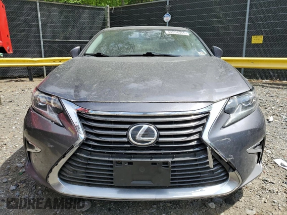 2016 Lexus ES 330 z VIN 58ABK1GG4GU034946, wystawiony jako Copart lot #54854355 z przebiegiem 78 560 mil mil oraz Szkoda całkowita • Salvage title. Historia ofert i sprzedaży dostępna na DreamBid. Obrazek 5.