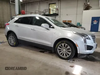 2017 Cadillac XT5 Luxury AWD z VIN 1GYKNDRS8HZ232420, wystawiony jako Copart lot #88865285 z przebiegiem 136 104 mil mil oraz Szkoda całkowita • Salvage title. Historia ofert i sprzedaży dostępna na DreamBid. Obrazek 4.