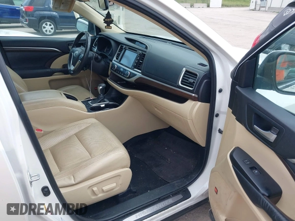 2015 Toyota Highlander Limited with VIN 5TDDKRFH9FS204671, listed as a IAAI auction lot 42503768 with 275,365 mi miles and . Bid and sale history available at DreamBid. Image 5.