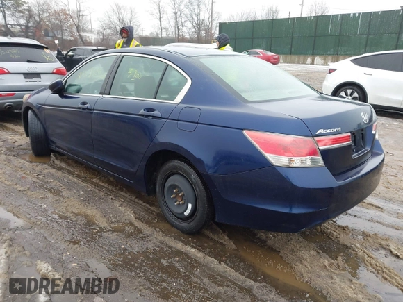 2011 Honda Accord LX z VIN 1HGCP2F30BA036890, wystawiony jako IAAI lot #41528370 z przebiegiem Nie podano mil oraz . Historia ofert i sprzedaży dostępna na DreamBid. Obrazek 3.