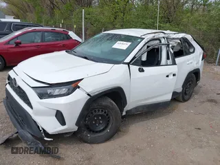 2022 Toyota RAV4 LE with VIN 2T3G1RFV4NW289230, listed as a IAAI auction lot 42036876 with 123,788 mi miles. Bid and sale history available at carsss.com. Image 2.