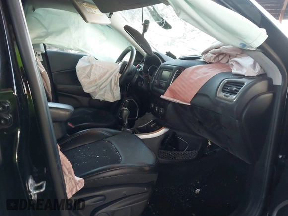 2018 Jeep Compass Latitude with VIN 3C4NJCBBXJT467997, listed as a IAAI auction lot 41871545 with 79,352 mi miles and . Bid and sale history available at DreamBid. Image 5.
