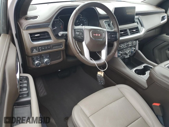 2021 GMC Yukon XL SLT with VIN 1GKS2GKD2MR319045, listed as a Copart auction lot 78261734 with 10,683 mi miles and Non Repairable. Bid and sale history available at carsss.com. Image 8.