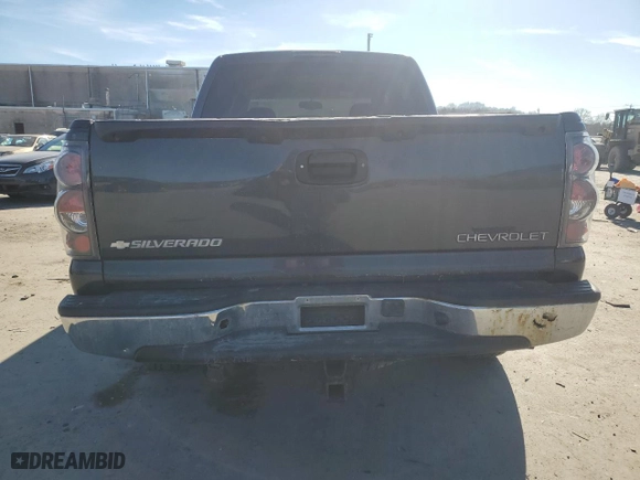 2005 Chevrolet Silverado 1500 Z71 with VIN 2GCEK13TX51366572, listed as a Copart auction lot 41682904 with 261,745 mi miles and Salvage Title. Bid and sale history available at carsss.com. Image 6.