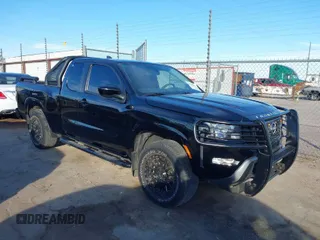 2022 Nissan Frontier S z VIN 1N6ED1CL3NN681378, wystawiony jako IAAI lot #41493007 z przebiegiem 20 513 mil mil oraz . Historia ofert i sprzedaży dostępna na DreamBid. Obrazek 1.