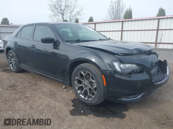 2016 Chrysler 300 with VIN 2C3CCAGG5GH234240, listed as a IAAI auction lot 41997629 with 158,081 mi miles. Bid and sale history available at carsss.com. Image 1.