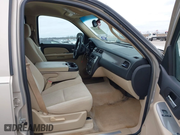 2008 Chevrolet Tahoe LS with VIN 1GNFC13C78R204225, listed as a IAAI auction lot 41600556 with Not provided miles and . Bid and sale history available at DreamBid. Image 5.
