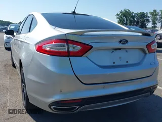 2016 Ford Fusion SE with VIN 3FA6P0T95GR322164, listed as a IAAI auction lot 42553970 with 123,416 mi miles and . Bid and sale history available at DreamBid. Image 3.