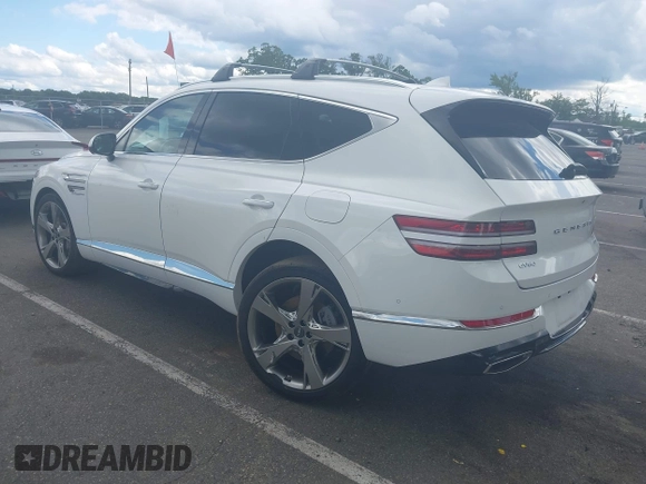 2024 Genesis GV80 with VIN KMUHCESC0RU173549, listed as a IAAI auction lot 42333368 with 7,526 mi miles and . Bid and sale history available at DreamBid. Image 3.