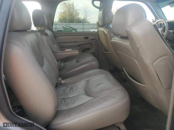 2003 GMC Yukon Denali with VIN 1GKEK63U23J175676, listed as a Copart auction lot 75700804 with 0 mi miles and Non Repairable. Bid and sale history available at carsss.com. Image 12.