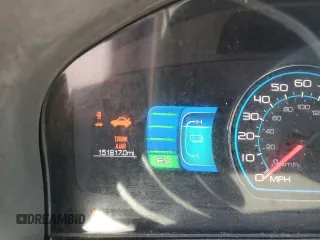 2011 Ford Fusion Hybrid with VIN 3FADP0L33BR117387, listed as a Copart auction lot 61782605 with 151,617 mi miles and Salvage title. Bid and sale history available at DreamBid. Image 9.