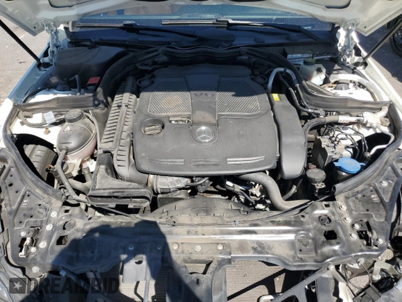 2014 Mercedes-Benz E 350 with VIN WDDKK5KF2EF274702, listed as a Copart auction lot 50401895 with 52,832 mi miles and Salvage Title. Bid and sale history available at DreamBid. Image 11.