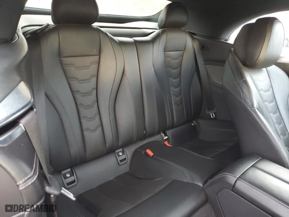 2019 BMW 8 Series M850i xDrive with VIN WBAFY4C54KBX39281, listed as a Copart auction lot 43638835 with 31,657 mi miles and Salvage Title. Bid and sale history available at carsss.com. Image 10.