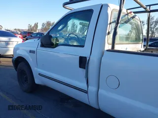 2004 Ford Super Duty F-250 XL with VIN 1FTNF20L54EC99861, listed as a IAAI auction lot 41301229 with 320,407 mi miles. Bid and sale history available at carsss.com. Image 16.