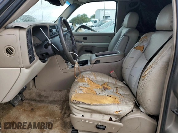 2003 Chevrolet Suburban LT with VIN 3GNEC16Z73G139932, listed as a Copart auction lot 80663954 with 196,131 mi miles and Clean Title. Bid and sale history available at carsss.com. Image 7.