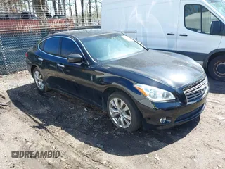 2011 Infiniti M37 with VIN JN1BY1AR4BM376817, listed as a IAAI auction lot 41899491 with 216,754 mi miles. Bid and sale history available at carsss.com. Image 1.