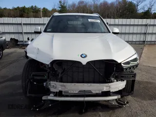 2020 BMW X5 xDrive40i with VIN 5UXCR6C04L9B36134, listed as a Copart auction lot 52220665 with 51,285 mi miles and Salvage title. Bid and sale history available at DreamBid. Image 5.