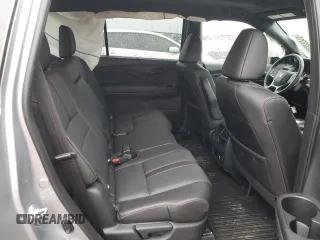 2023 Honda Passport TrailSport with VIN 5FNYF8H64PB044233, listed as a Copart auction lot 53522015 with 10,458 mi miles and Salvage title. Bid and sale history available at DreamBid. Image 10.