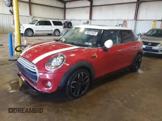 2015 MINI Hardtop 4 Door с VIN WMWXS5C52FT827922, выставлен на аукционе Copart как лот 66624035 с пробегом 143 619 миль миль и Списание • Salvage title. История ставок и продаж доступна на DreamBid. Изображение 1.