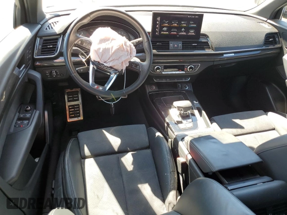 2022 Audi SQ5 Premium with VIN WA1A4AFY8N2052218, listed as a Copart auction lot 69474304 with 33,282 mi miles and Salvage Title. Bid and sale history available at DreamBid. Image 8.