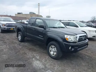 2006 Toyota Tacoma PreRunner z VIN 5TETU62N76Z314606, wystawiony jako IAAI lot #41909636 z przebiegiem 119 769 mil mil oraz . Historia ofert i sprzedaży dostępna na DreamBid. Obrazek 6.