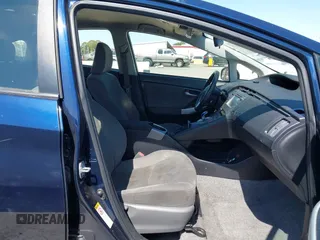 2015 Toyota Prius Four z VIN JTDKN3DU4F0453555, wystawiony jako IAAI lot #42466956 z przebiegiem 203 849 mil mil oraz . Historia ofert i sprzedaży dostępna na DreamBid. Obrazek 5.