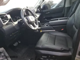 2022 Toyota Tundra 4WD Limited with VIN 5TFJA5DB8NX035443, listed as a Copart auction lot 45627965 with 32,805 mi miles and Salvage Title. Bid and sale history available at carsss.com. Image 7.