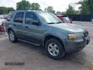 2006 Ford Escape XLT with VIN 1FMYU93146KB34745, listed as a IAAI auction lot 42746687 with 179,386 mi miles and . Bid and sale history available at DreamBid. Image 1.