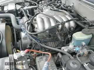 2000 Toyota 4Runner SR5 z VIN JT3HN86R9Y0288531, wystawiony jako IAAI lot #42157270 z przebiegiem 298 630 mil mil oraz . Historia ofert i sprzedaży dostępna na DreamBid. Obrazek 12.