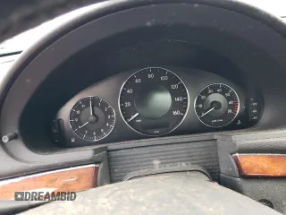 2005 Mercedes-Benz E 500 z VIN WDBUF70J55A666031, wystawiony jako Copart lot #70750964 z przebiegiem Nie podano mil oraz Nie do naprawy • Non repairable. Historia ofert i sprzedaży dostępna na DreamBid. Obrazek 9.