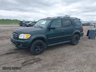 2001 Toyota Sequoia Limited with VIN 5TDBT48A61S040585, listed as a IAAI auction lot 42082703 with 263,203 mi miles. Bid and sale history available at carsss.com. Image 2.