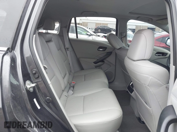 2016 Acura RDX Technology with VIN 5J8TB3H53GL005082, listed as a IAAI auction lot 42199370 with 68,228 mi miles and . Bid and sale history available at DreamBid. Image 8.