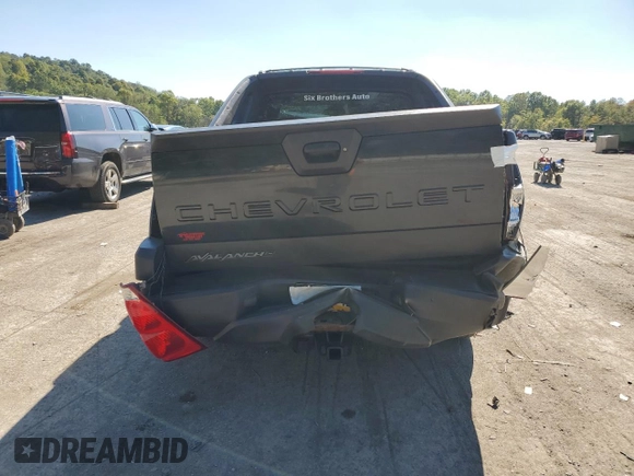 2004 Chevrolet Avalanche Z71 with VIN 3GNEK12T14G237201, listed as a Copart auction lot 74555304 with 191,028 mi miles and Salvage Title. Bid and sale history available at DreamBid. Image 6.