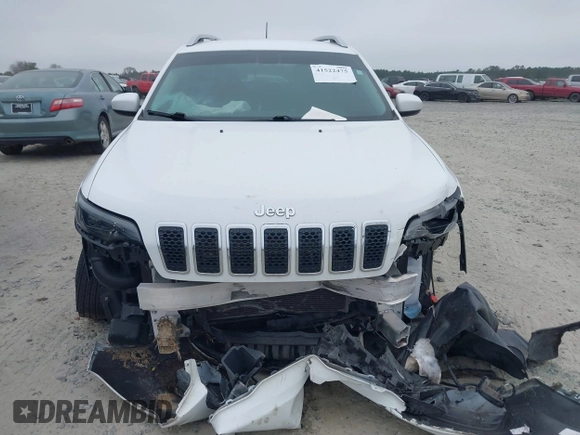 2019 Jeep Cherokee Latitude Plus with VIN 1C4PJLLN5KD171875, listed as a IAAI auction lot 41522475 with 82,161 mi miles. Bid and sale history available at carsss.com. Image 11.