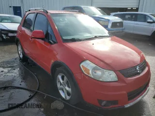 2008 Suzuki SX4 with VIN JS2YB417085100104, listed as a Copart auction lot 82823134 with 194,217 mi miles and Salvage Title. Bid and sale history available at carsss.com. Image 4.