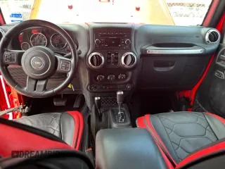 2016 Jeep Wrangler Unlimited Sahara с VIN 1C4BJWEG4GL180915, выставлен на аукционе Copart как лот 61054925 с пробегом 222 532 миль миль и Чистый • Clean title. История ставок и продаж доступна на DreamBid. Изображение 9.