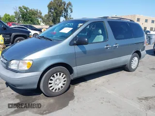2000 Toyota Sienna LE z VIN 4T3ZF13C9YU175999, wystawiony jako IAAI lot #42438959 z przebiegiem 151 546 mil mil oraz . Historia ofert i sprzedaży dostępna na DreamBid. Obrazek 6.