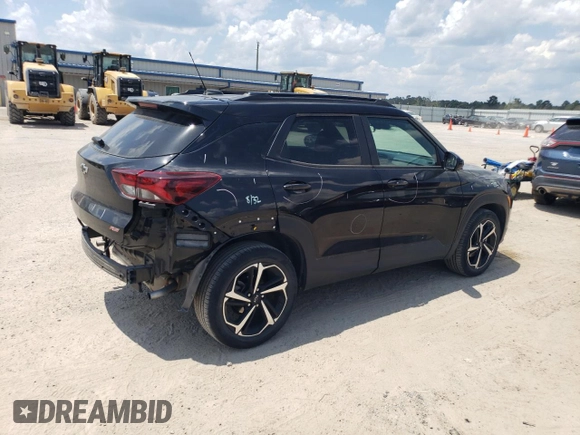 2021 Chevrolet TrailBlazer RS with VIN KL79MTSLXMB117435, listed as a Copart auction lot 56006904 with 19,905 mi miles and Salvage Title. Bid and sale history available at DreamBid. Image 3.