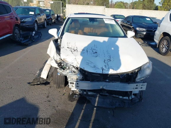 2014 Lexus CT 200h z VIN JTHKD5BH3E2177942, wystawiony jako IAAI lot #41751065 z przebiegiem 24 533 mil mil oraz . Historia ofert i sprzedaży dostępna na DreamBid. Obrazek 13.