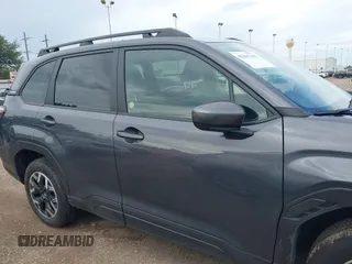 2025 Subaru Forester Premium с VIN JF2SLDDC3SH565991, выставлен на аукционе IAAI как лот 42697615 с пробегом 8 143 миль миль и . История ставок и продаж доступна на DreamBid. Изображение 13.