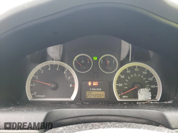 2005 Hyundai Santa Fe GLS with VIN KM8SC73D55U876565, listed as a Copart auction lot 81161004 with 204,205 mi miles and Salvage title. Bid and sale history available at DreamBid. Image 9.