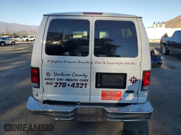 2000 Ford Econoline Passenger XL with VIN 1FBSS31L3YHB98619, listed as a Copart auction lot 77615904 with 316,815 mi miles and Clean Title. Bid and sale history available at DreamBid. Image 6.