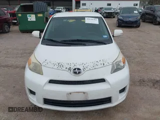 2008 Scion xD z VIN JTKKU10478J028558, wystawiony jako IAAI lot #42139762 z przebiegiem 190 691 mil mil oraz . Historia ofert i sprzedaży dostępna na DreamBid. Obrazek 12.